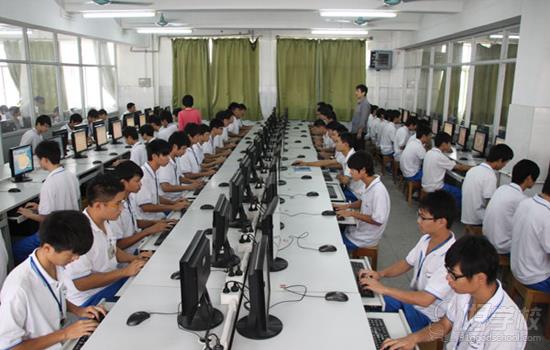 广州计算机网络应用(网络工程方向)专业高中起点3年高